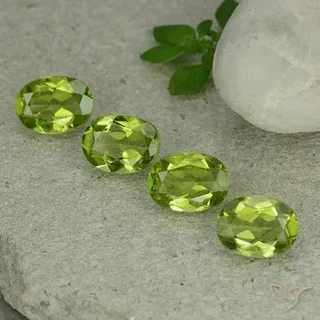 خرید سنگ زبر جد سبز + قیمت فروش استثنایی